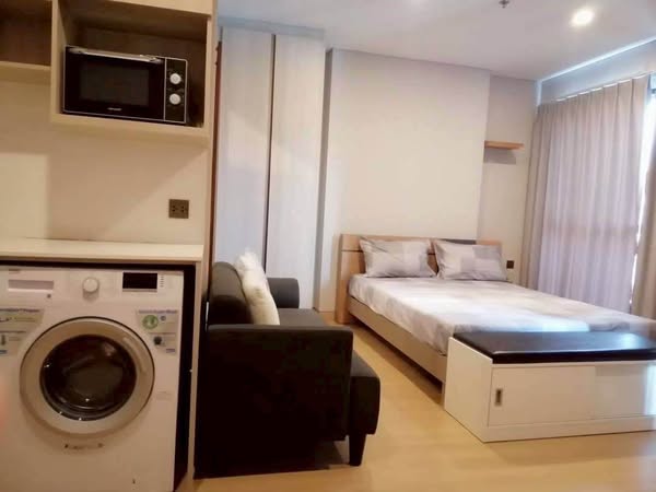 bedroom of LPN Suite Dindaeng – Rachaprarop