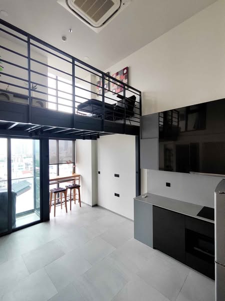 bedroom of Cooper Siam