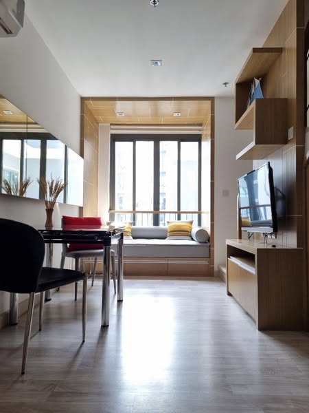 living room and room interior of Ideo Mobi Rama 9