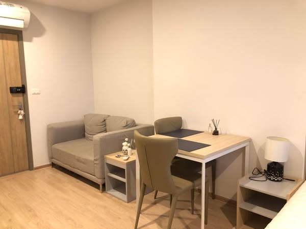 bedroom of Ideo O2 – Building A