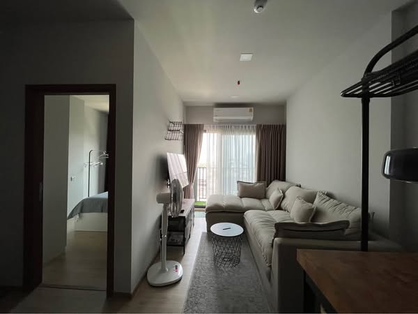 bedroom of Metris Phatthanakan-Ekkamai