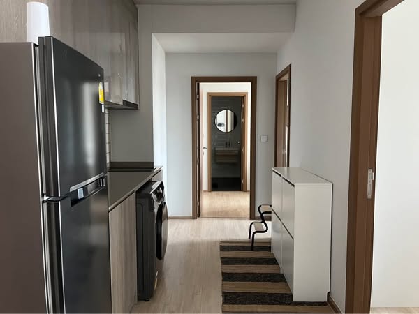 Metris Phatthanakan-Ekkamai