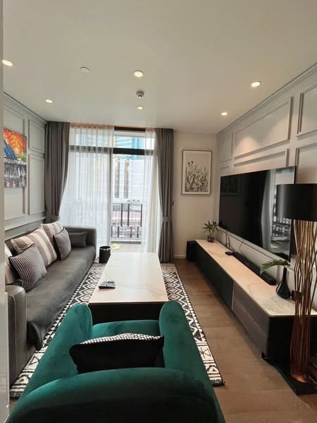 living room of MUNIQ Sukhumvit 23