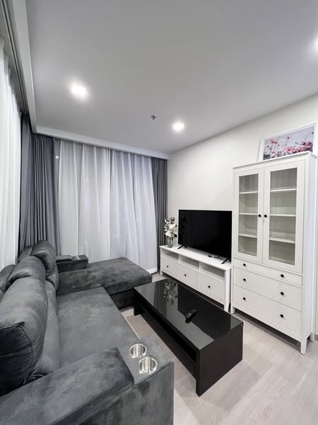 living room and bedroom and room interior of One9Five Asoke – Rama 9