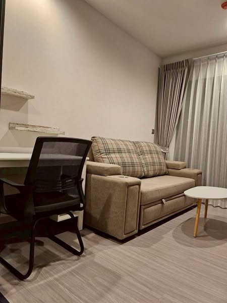 living room of Life Asoke Hype