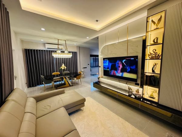 living room of Bangkok Boulevard Ramintra-Watcharapol