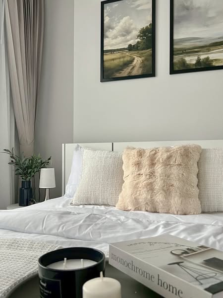 living room and bedroom of Chewathai Pinklao | ชีวาทัย ปิ่นเกล้า