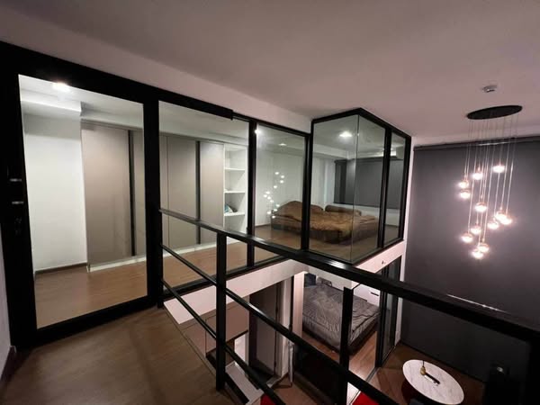 room interior of Ideo New Rama 9