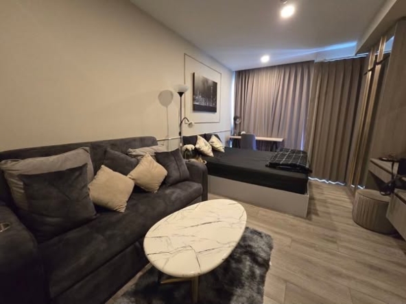 living room of Knightsbridge Collage Sukhumvit 107