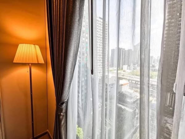 bedroom of Life Asoke – Rama 9