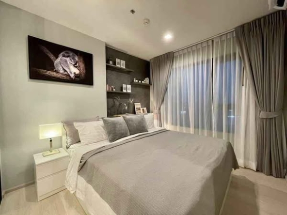 bedroom of Life One Wireless