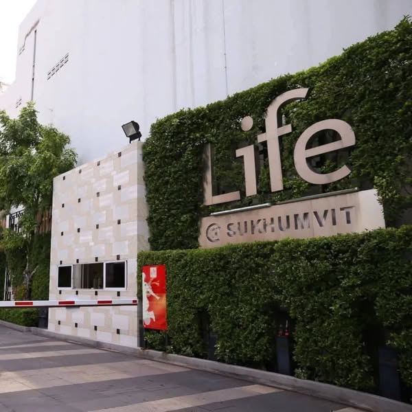 Life @ Sukhumvit 65