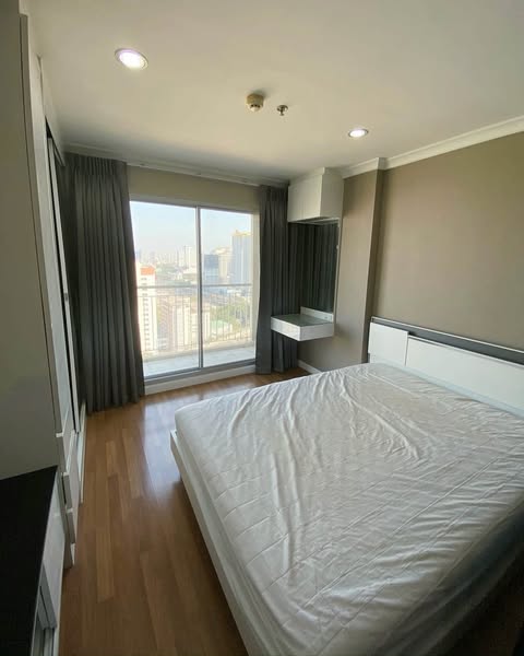 bedroom of Lumpini Place Rama 9 – Ratchada