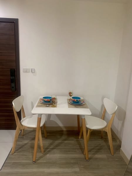 room interior of Moniiq Sukhumvit 64