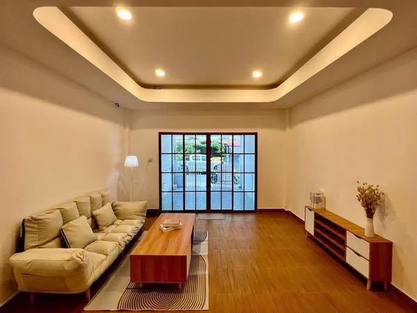 living room of Soi Mu Ban Sap Din Thong