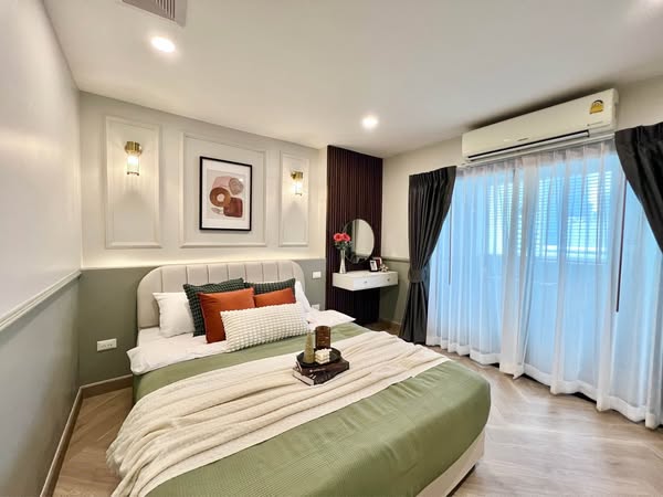 bedroom of SRIVARA MANSION 2