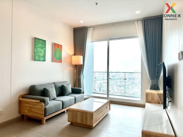 bedroom and living room of Supalai Premier Si Phraya-Sam Yan