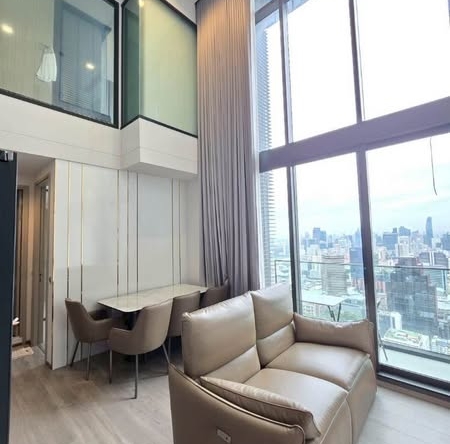 living room and room interior of The Address Siam-Ratchathewi
