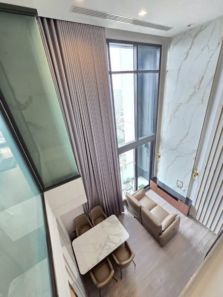 living room and room interior of The Address Siam-Ratchathewi