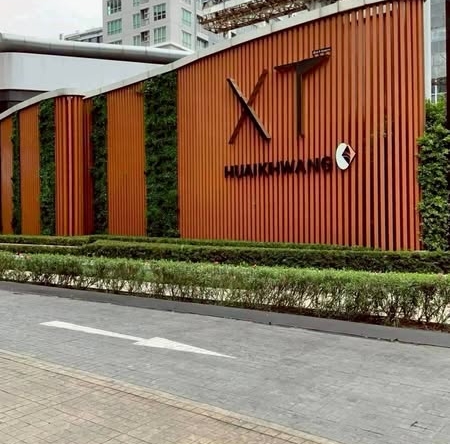 XT HUAIKHWANG