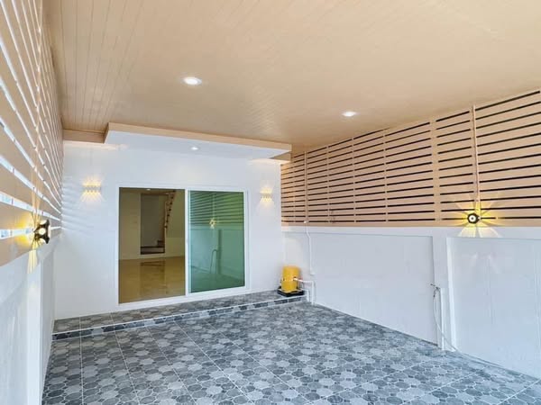 room interior of ซอย เอกชัย 127