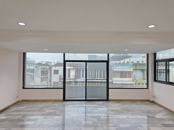 room interior of อาคารพาณิชย์ 4 ชั้น