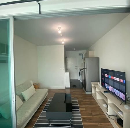 living room and room interior of A Space ME Sukhumvit 77