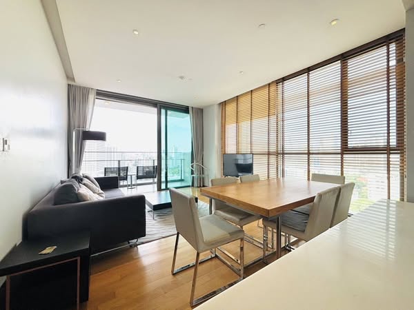 living room and room interior of AEQUA Residence Sukhumvit 49 dad no3