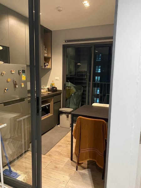 room interior of Aspen Condo Lasalle