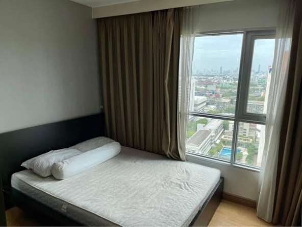 bedroom of Aspire Rama 4