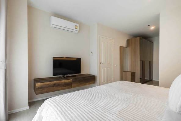 bedroom of Aspire Rama 9