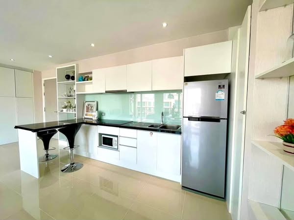 kitchen of Atlantis Condo Resort Pattaya