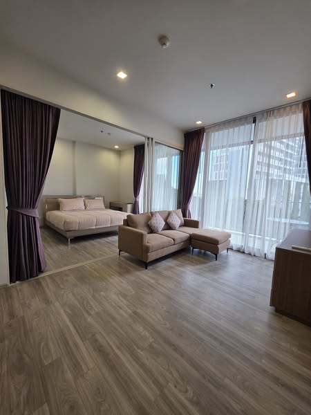 bedroom and living room of Baan Plai Haad Pattaya