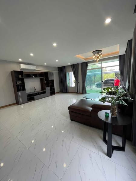 living room of BD House รับสร้างบ้านราคาประหยัด วัสดุคุณภาพ By GBC House