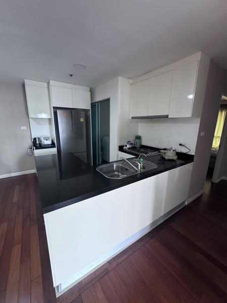 kitchen of Belle Grand Rama 9