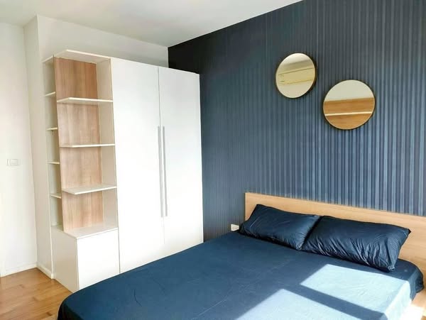 bedroom and room interior of Blocs 77