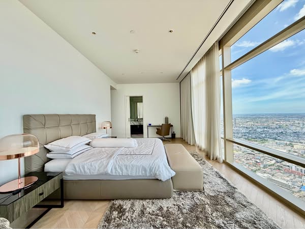 bedroom of Four Seasons Private Residences