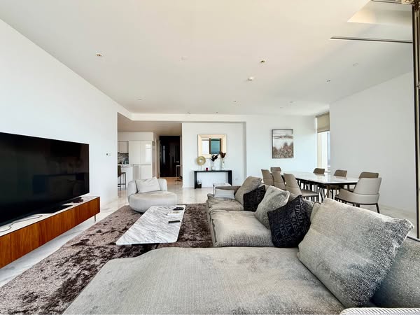 living room of Four Seasons Private Residences