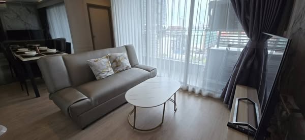 bedroom and living room of Ideo O2 – Building A