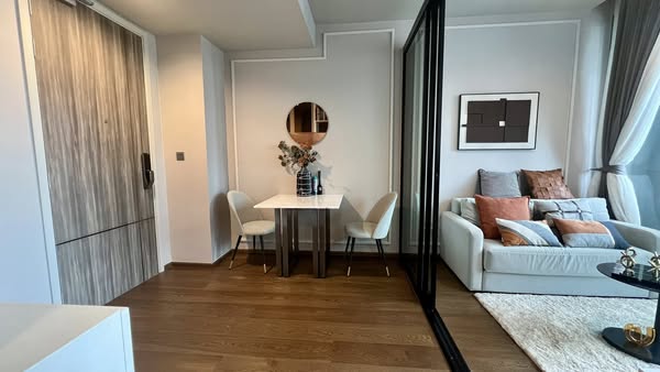 bedroom and living room and room interior of Ideo Q Sukhumvit 36