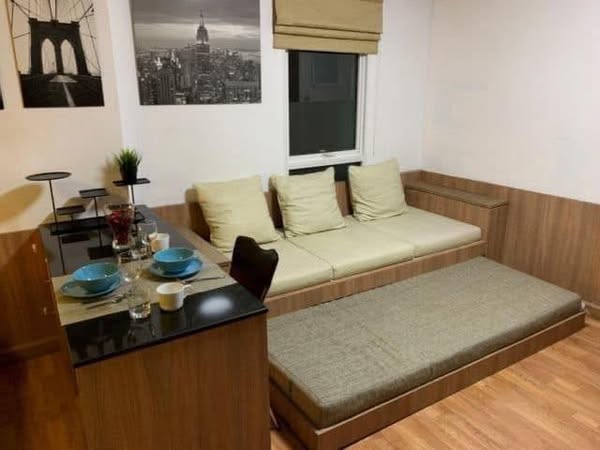 bedroom and living room of Ivy ratchada