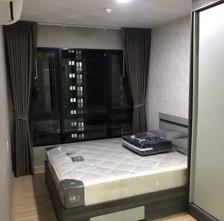 bedroom of KnightsBridge Sky City