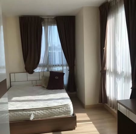 bedroom of Life @ Sathon 10