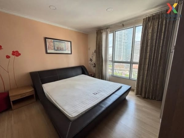 bedroom of Life @ Sathon 10