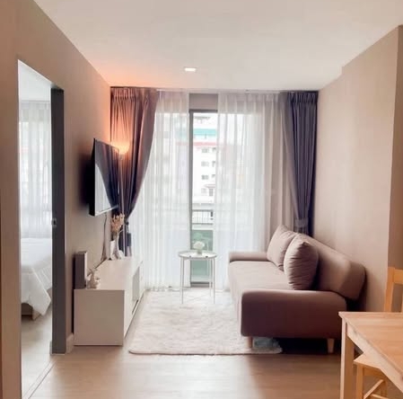 living room and bedroom and room interior of Metro Luxe Ratchada