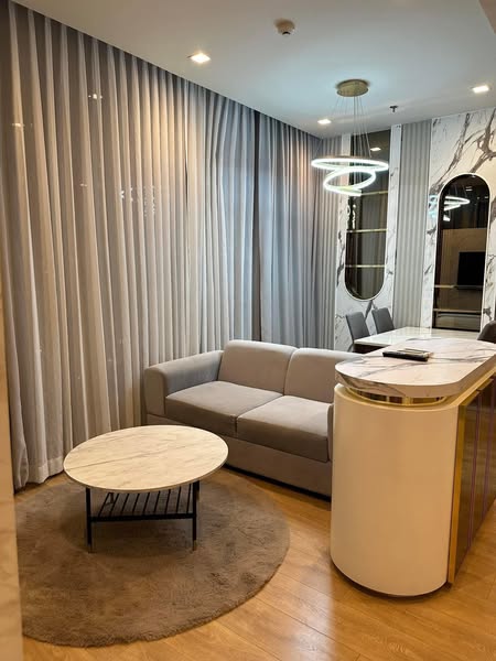 living room and bathroom of Noble Around Sukhumvit 33