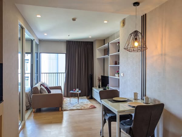 living room and room interior of Noble Remix