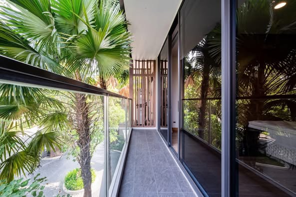 room interior of Park Court Sukhumvit 77