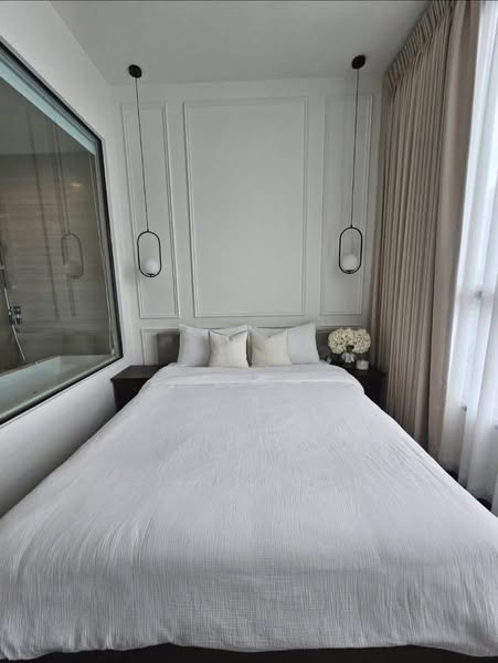 bedroom of Park​ Origin​ Thonglor