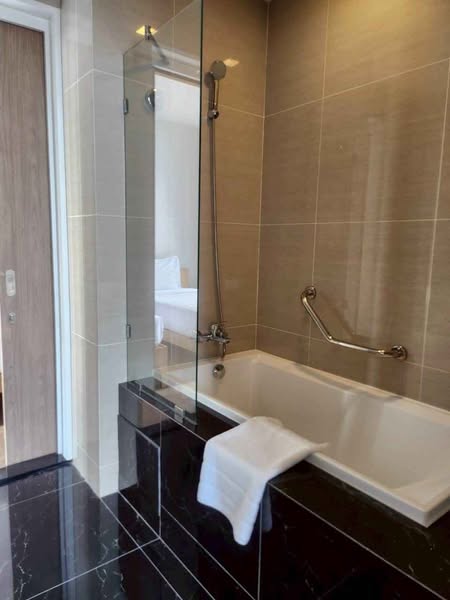 bathroom of Park24